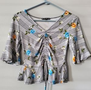 Floral Blouse [Bundle 3/12$!!]